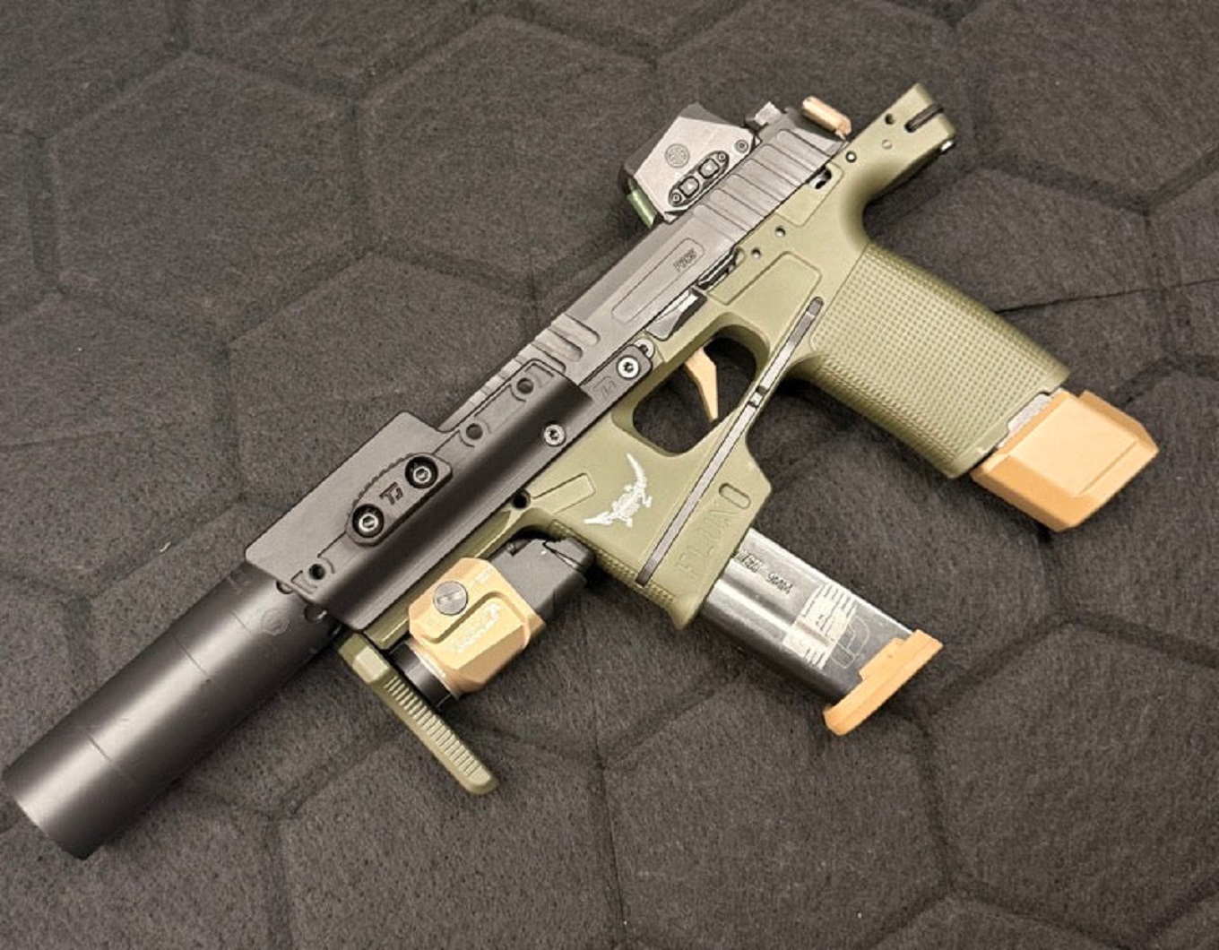 Flux Defense Raider 365